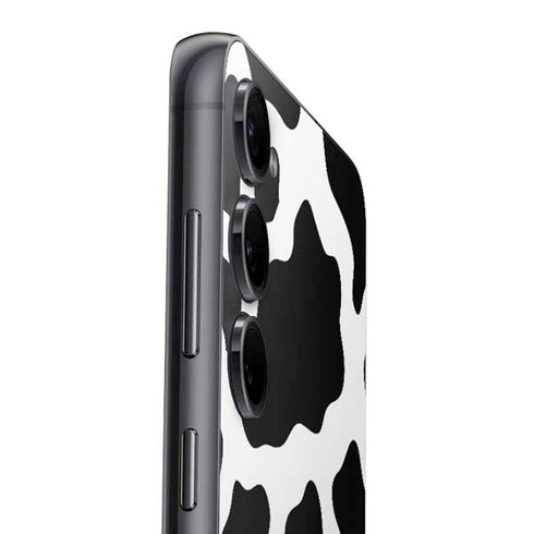 Cow Print Galaxy S25 Skin